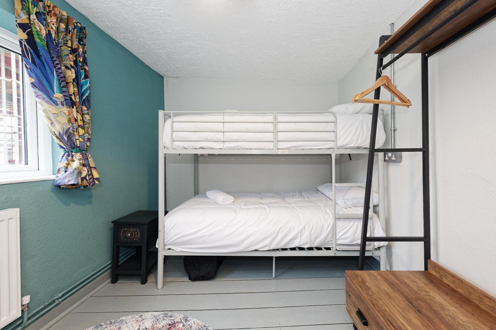 Second Nest Four Bedroom Apartment