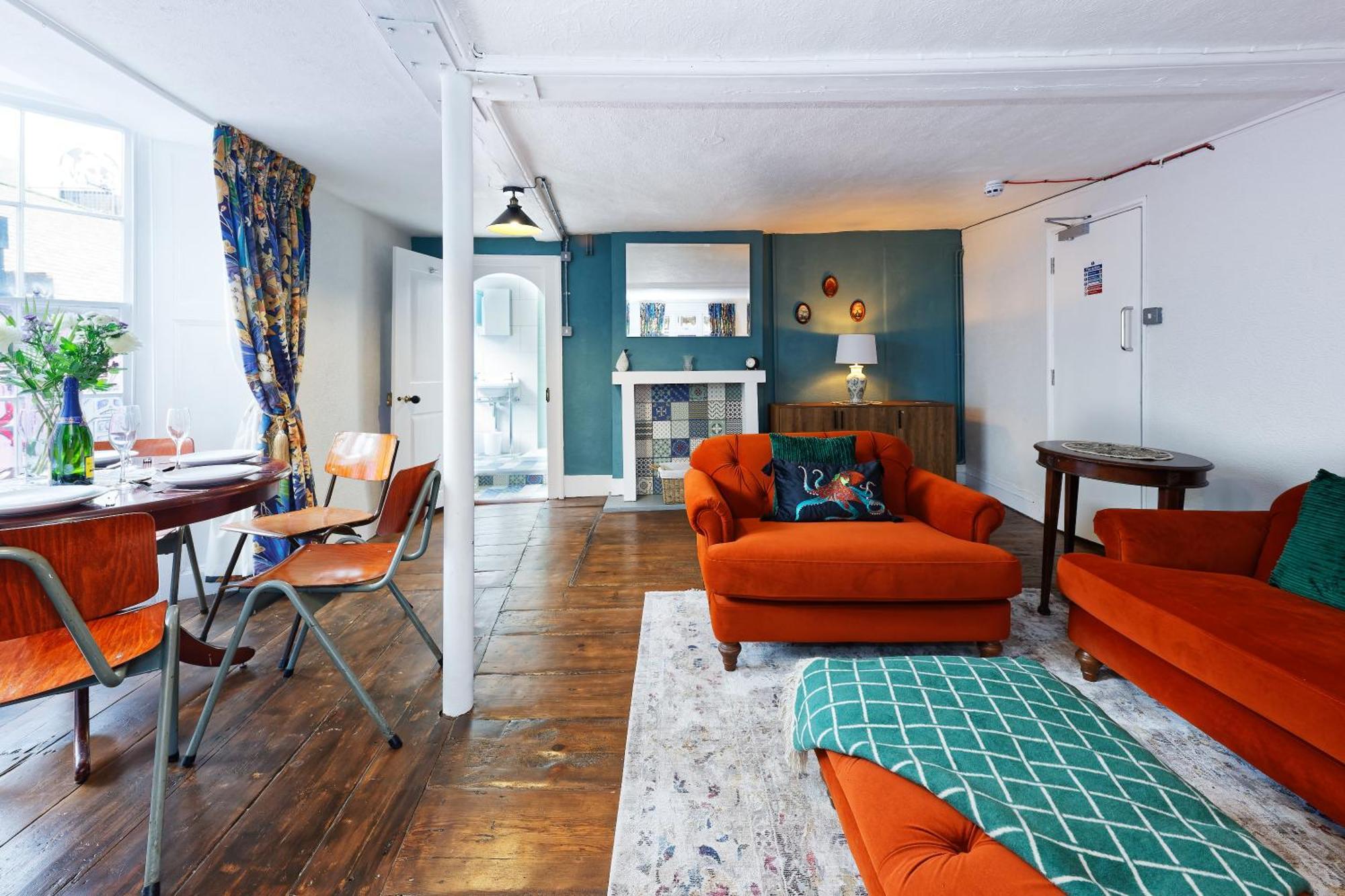 Second Nest Four Bedroom Apartment Margate