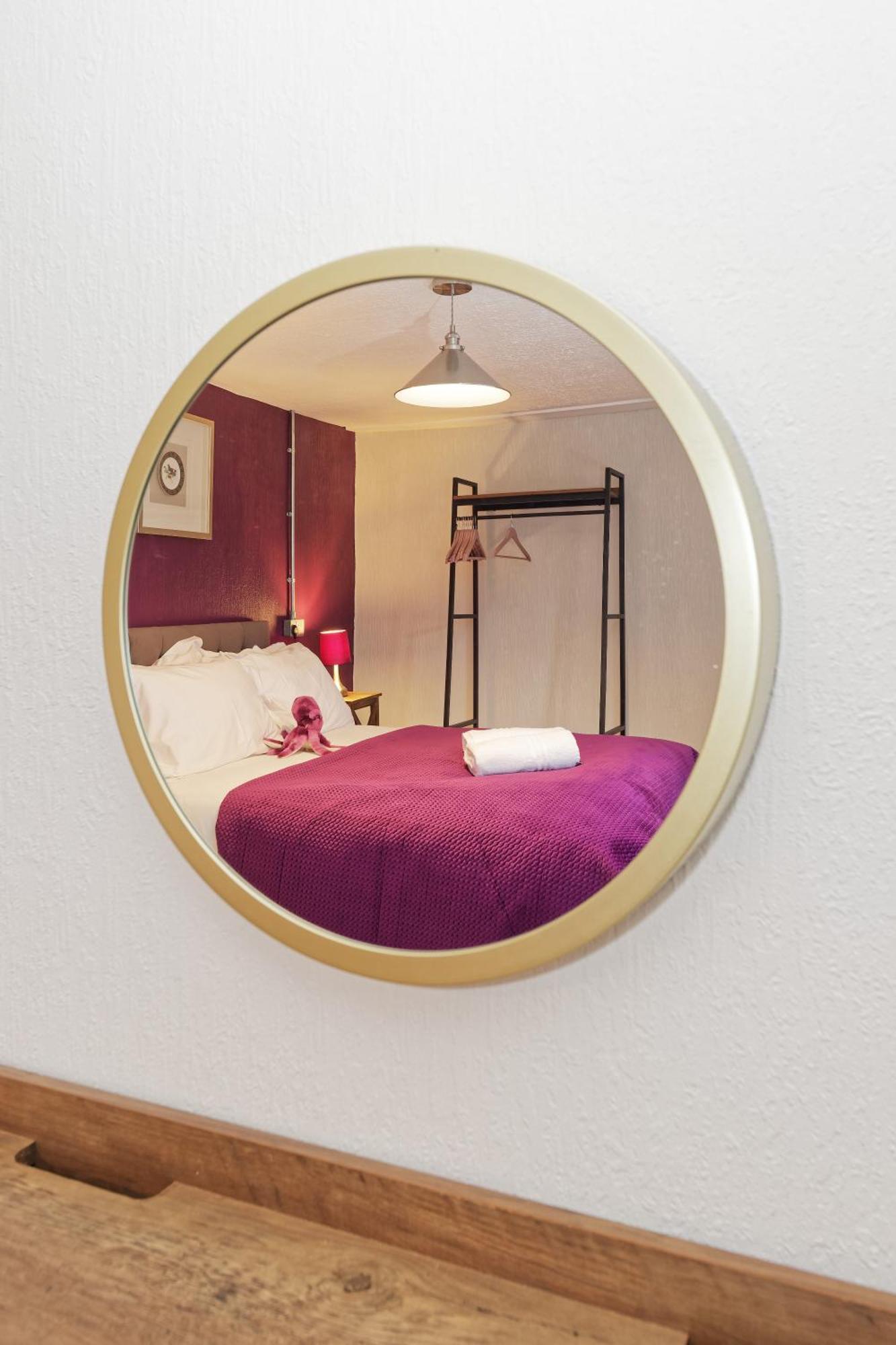 Second Nest Four Bedroom Apartment *